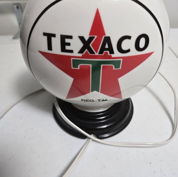 Texaco Gas Pump Globe Lamp - Nightlight. Enesco Excellent Cond. 7 Inches Tall - Picture 12 of 13